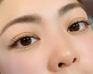 マツエク・マツパ 無料モデル ラッシュラッシュ布施の眉毛・アイブロウイメージ