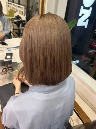 ショート ハイトーンカラー 🤍🫧 長井 律のヘアスタイル