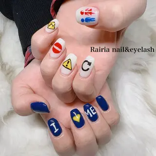 ネイル Rairia   nail所属・屋敷 理奈のネイルデザイン