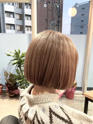 ショート カラー ✨髪質改善/ハイトー ン/艶髪高山のヘアスタイル