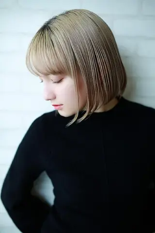 ミディアム カラー パーマ ヘアアレンジ ネイル マツエク・マツパ キッズ premier modelsのヘアスタイル