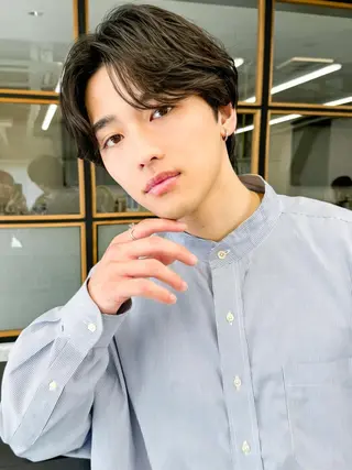 メンズ パーマ🤍メンズヘア 韓国🤍YUYAKAのヘアスタイル