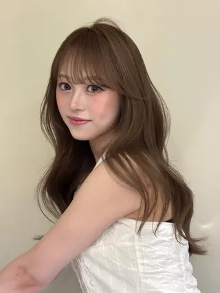 ロング カラー 透明感カラー Jilblanアオイのヘアスタイル