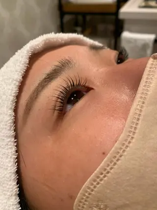 マツエク・マツパ 艶カラー🩵中久保 舞優🩵のヘアスタイル