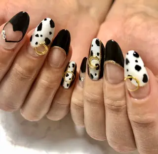 ネイル Lit🌙 Rikakoのネイルデザイン