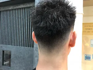 ショート メンズ メンズヘア特化 崎田 成人のヘアスタイル