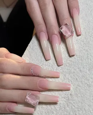 ネイル Em ma高田马場のネイルデザイン