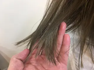 カラー SALOWIN  原宿ash所属・タナカ タクヤのヘアスタイル