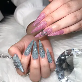 ネイル Kobayashi Komugiのネイルデザイン