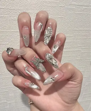 ネイル D-BEAUTY Nailsalonのネイルデザイン