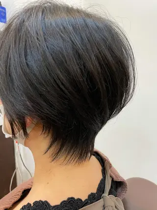 ショート カラー Well's TAIGAのヘアスタイル