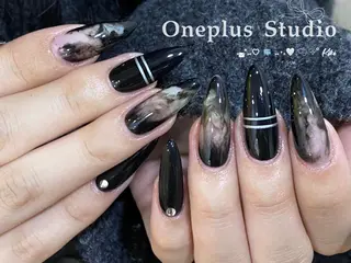 ネイル One plus StudioNailのネイルデザイン