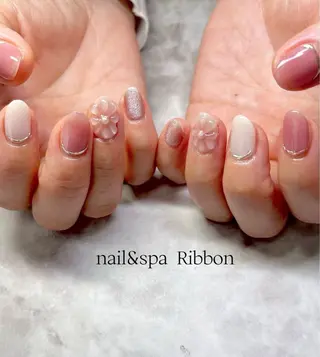 ネイル 東 真百のネイルデザイン