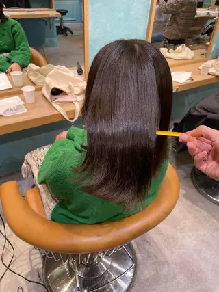 ミディアム 縮毛矯正 髪質改善 韓国風レイヤー 吉田のヘアスタイル