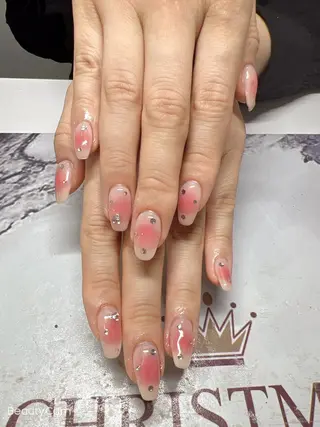 ネイル Guarendo錦糸町店所属・ガレンドウ 白澤 愛子のネイルデザイン