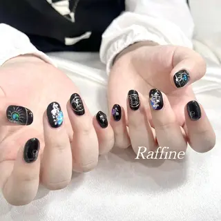 ネイル RAFFINE 月🦋🩵のネイルデザイン
