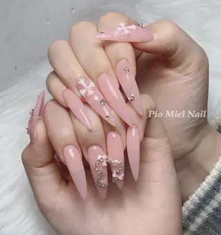 ネイル HANA 長さだしのネイルデザイン