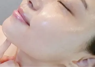 ラ・デエース✨ 肌質改善　中里のエステ・リラクイメージ