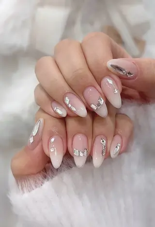 ネイル Lyna 池袋のネイルデザイン