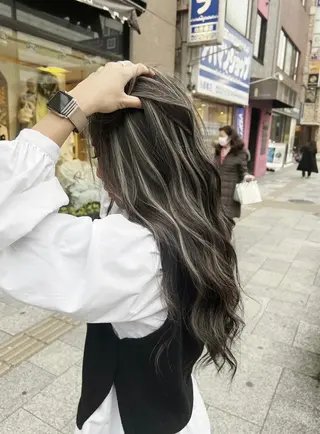 ロング カラー ROBIN所属・指名数No.1 /NAOYAのヘアスタイル