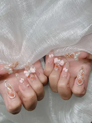 ネイル Lee Nailsのネイルデザイン
