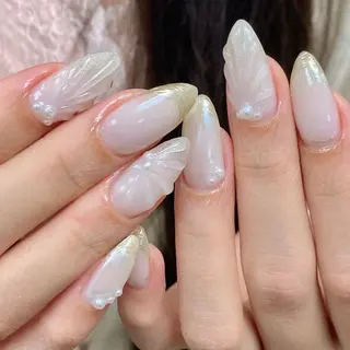 ネイル IYOU NAIL所属・チン セイジョのネイルデザイン