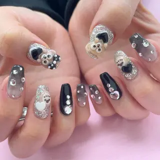 ネイル 五十嵐 美智のネイルデザイン