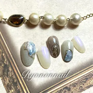 ネイル Ryononnail(リョノンネイル)所属・Ryononnail 上谷典子のネイルデザイン