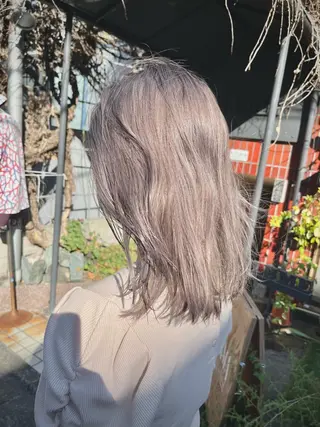 セミロング カラー KAH所属・Koichi Satoのヘアスタイル