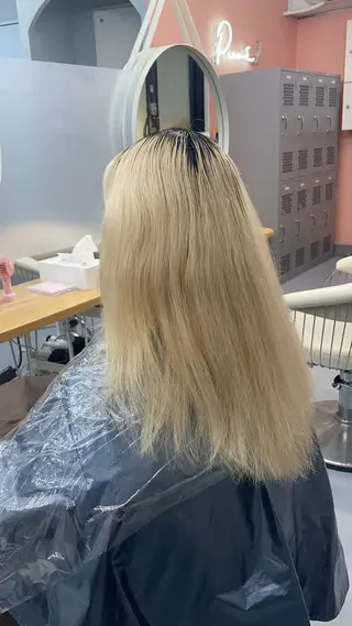 セミロング カラー メンズ soi所属・ケアブリーチ/ツヤ髪 /ハイトーン/西村のヘアスタイル