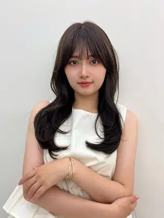 ロング HEW所属・Sanaダブルカラー ✨️パルコ徒歩1分のヘアスタイル