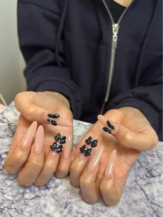 ネイル Pretzels🥨 【プレッツェル】ミウのネイルデザイン