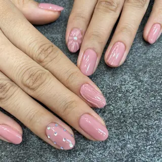 ネイル maison de charme Beauté所属・Beaute IORIのネイルデザイン