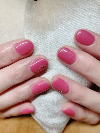 ネイル ECLAT エクラ所属・寺山 千鶴のネイルデザイン