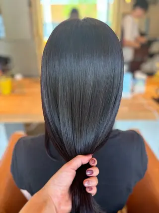 ロング カラー 髪質改善カラー ブラウン🤎YUMEのヘアスタイル