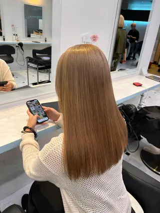 ロング 🩷モテ髪＆透明感 🩷ミルクティー🩷のヘアスタイル