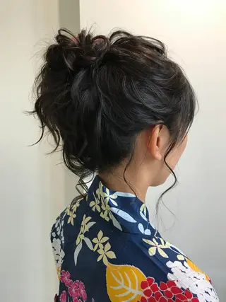 ミディアム ヘアアレンジ エクステ（レミー毛） NINEのヘアスタイル