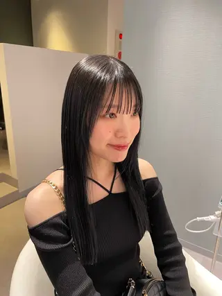 ロング 立野 莉央のヘアスタイル