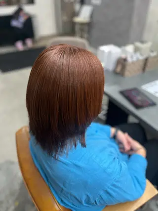 カラー nico 麻生 花輪 美優のヘアスタイル