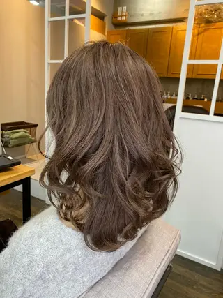 ミディアム カラー 統括マネージャー/ 髪のドクター/前原悟のヘアスタイル