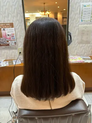 ミディアム カラー 亀山 来未のヘアスタイル