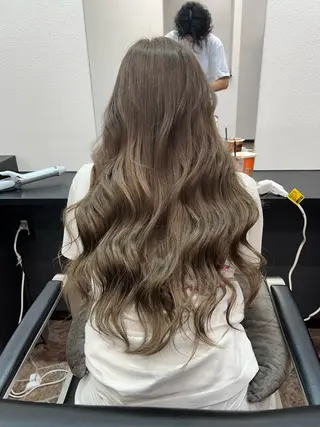 ロング フリーダムマティーニ所属・藤本 翔己のヘアスタイル