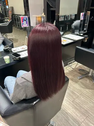 セミロング ishizuka toaのヘアスタイル