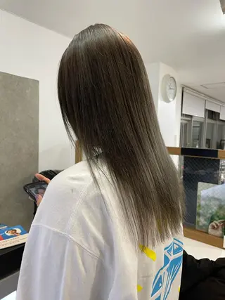 ロング カラー パーマ ヘアアレンジ メンズ キッズ ネイル マツエク・マツパ アイブロウ 透明感カラー ／ カット ／ コハのヘアスタイル
