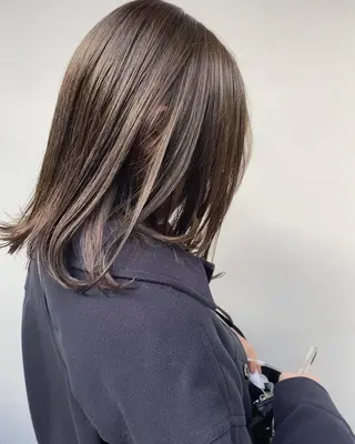 ミディアム カラー tonari 梅田、中崎町のヘアスタイル