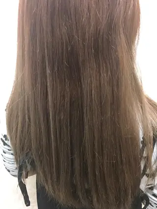 カラー ブリーチ/髪質改善/ レイヤー/YUTO‎のヘアスタイル