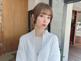 ショート かわいい艶カラー🎀 ナカニシアチカのヘアスタイル