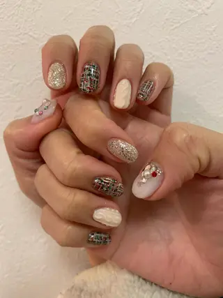 ネイル 12nail所属・大塚 彩沙のネイルデザイン