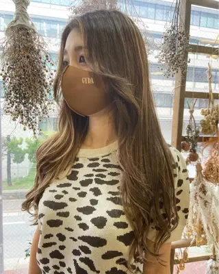 ミディアム 松尾太樹 【pia】福岡美容室のヘアスタイル