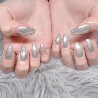 ネイル 個室ネイルサロンDolly  Girl〜ドーリーガール〜所属・DollyGirl KYOKOのネイルデザイン